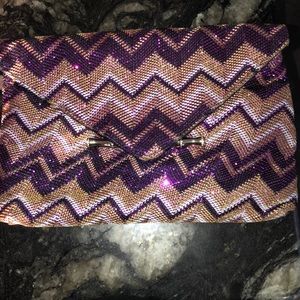 Last chance SALE!! Elaine Turner zig zag clutch